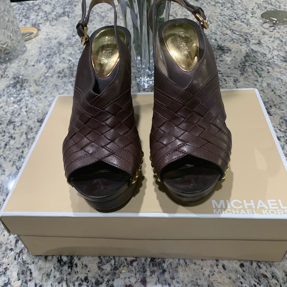 Michael Kors Shoes - Picture 1 of 7